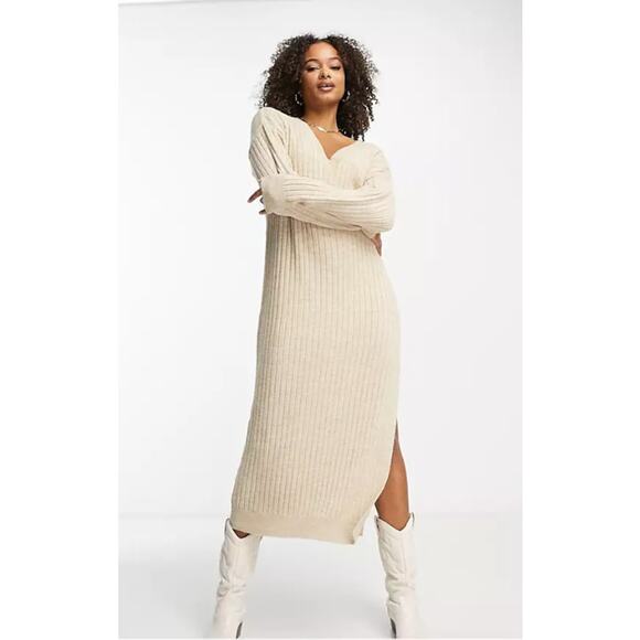 ASOS DESIGN Tall Knitted Maxi Sweater Dress with V-Neck in Oatmeal Size 4 - Picture 2 of 9